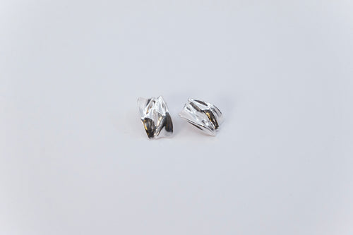 Earstud_02